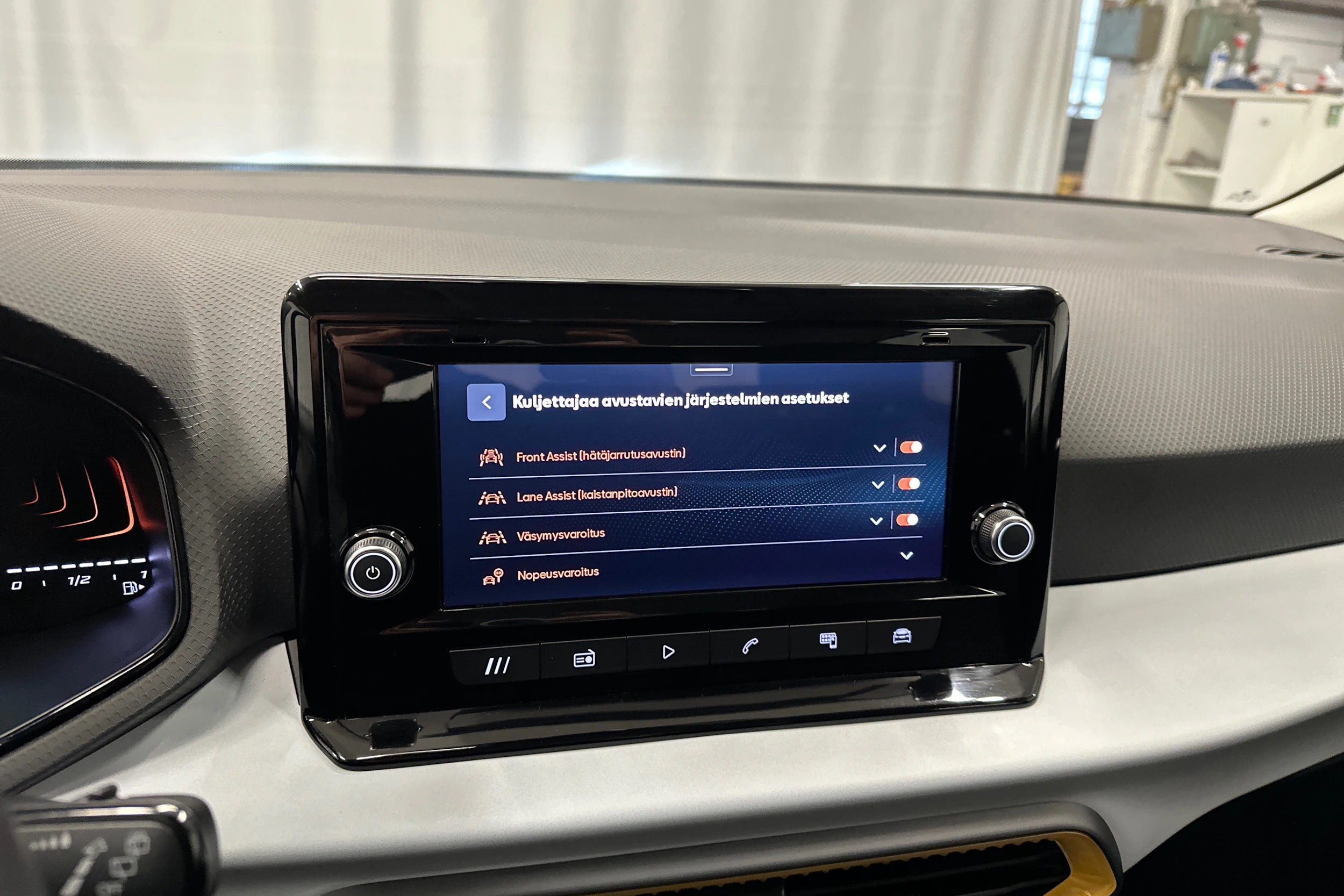 musta SEAT Arona 2024 kuva 21.