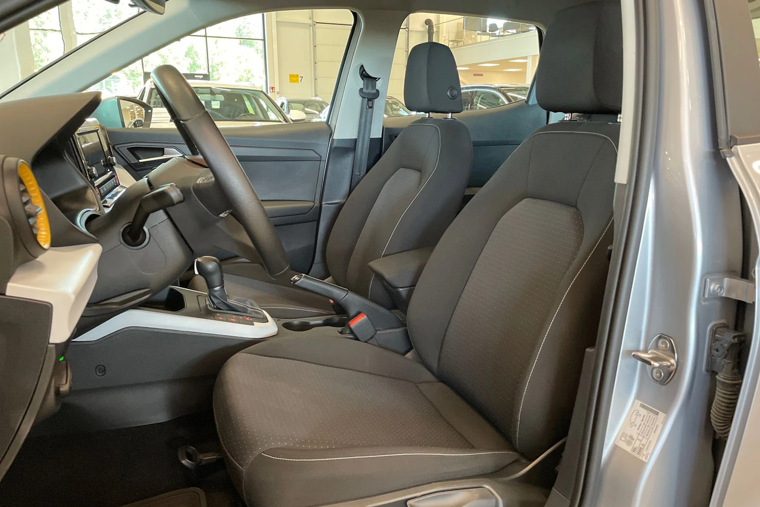 hopea SEAT Arona 2024 kuva 11.
