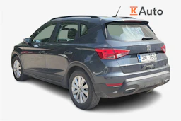 harmaa SEAT Arona 2024 kuva 2.