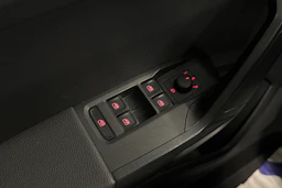 harmaa SEAT Arona 2024 kuva 15.
