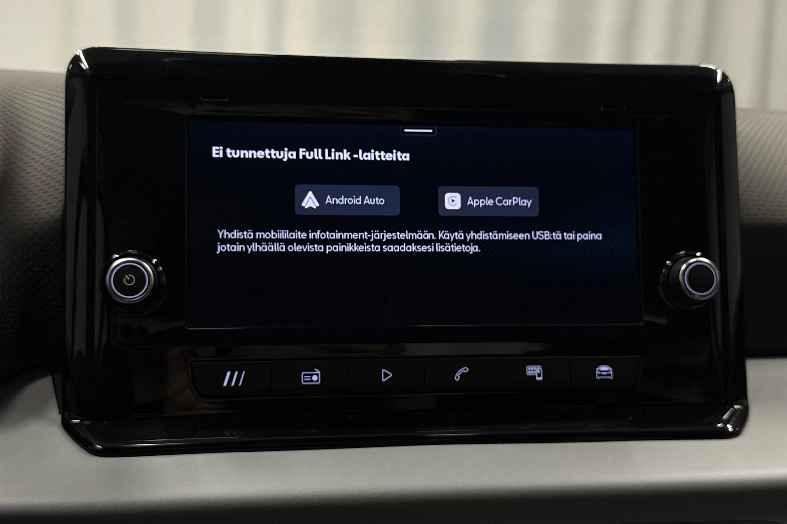 harmaa SEAT Arona 2024 kuva 23.
