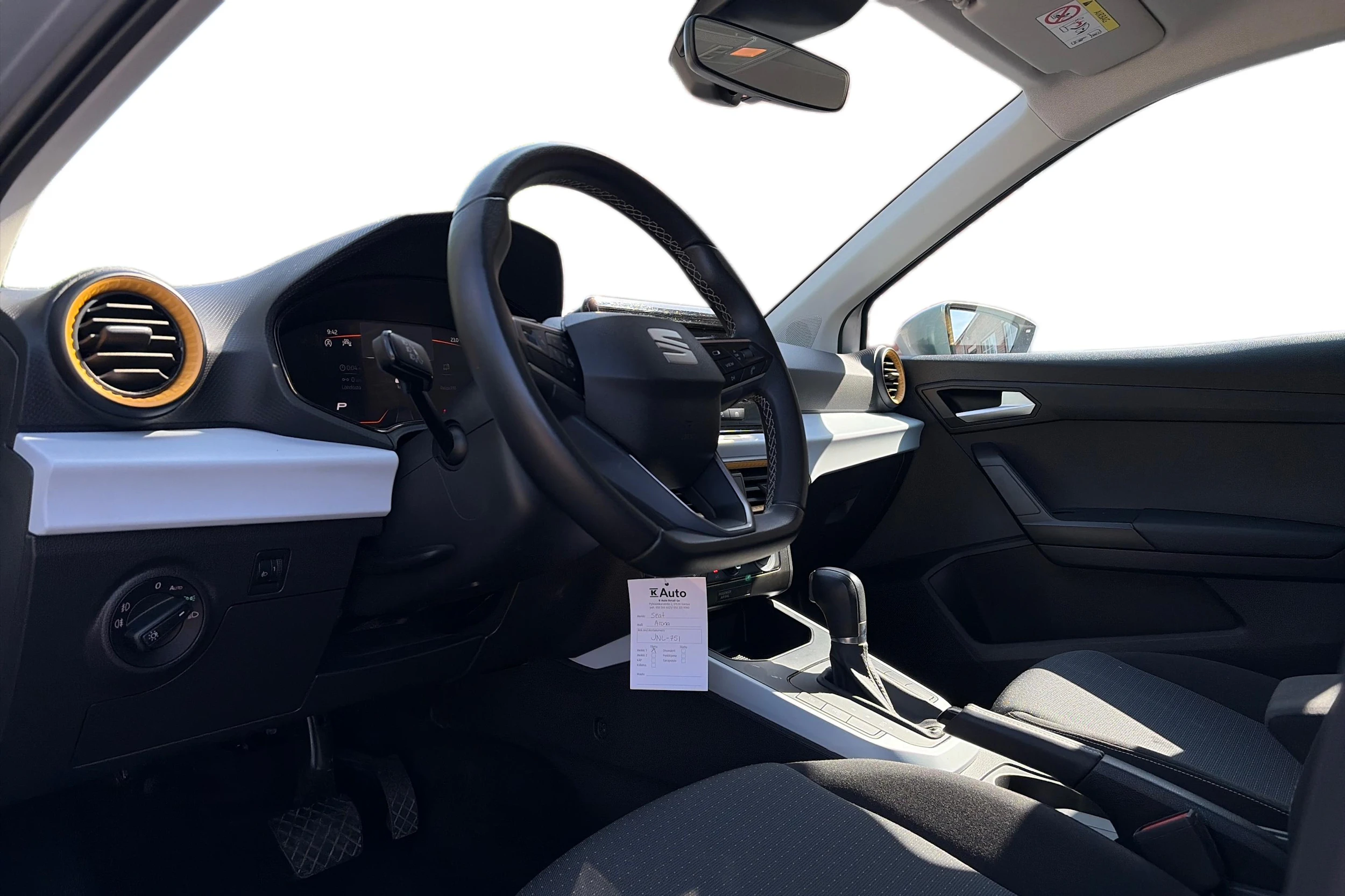 hopea SEAT Arona 2024 kuva 3.