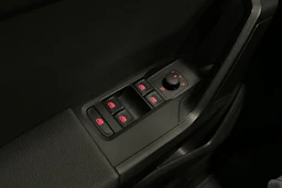 musta SEAT Arona 2024 kuva 15.