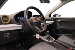 musta SEAT Arona 2024 kuva 3.