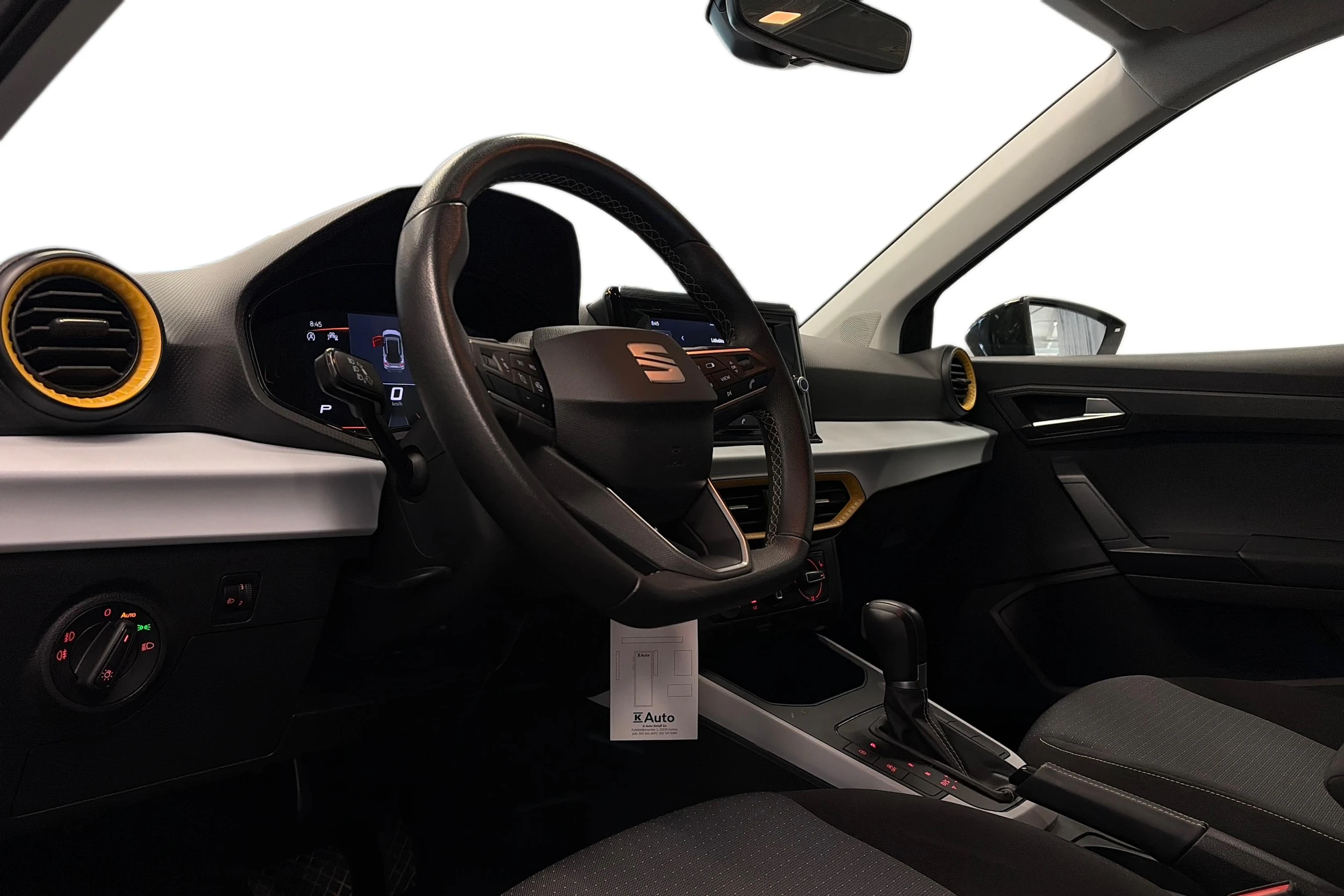 musta SEAT Arona 2024 kuva 3.