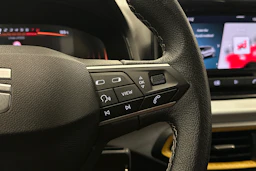 musta SEAT Arona 2024 kuva 15.