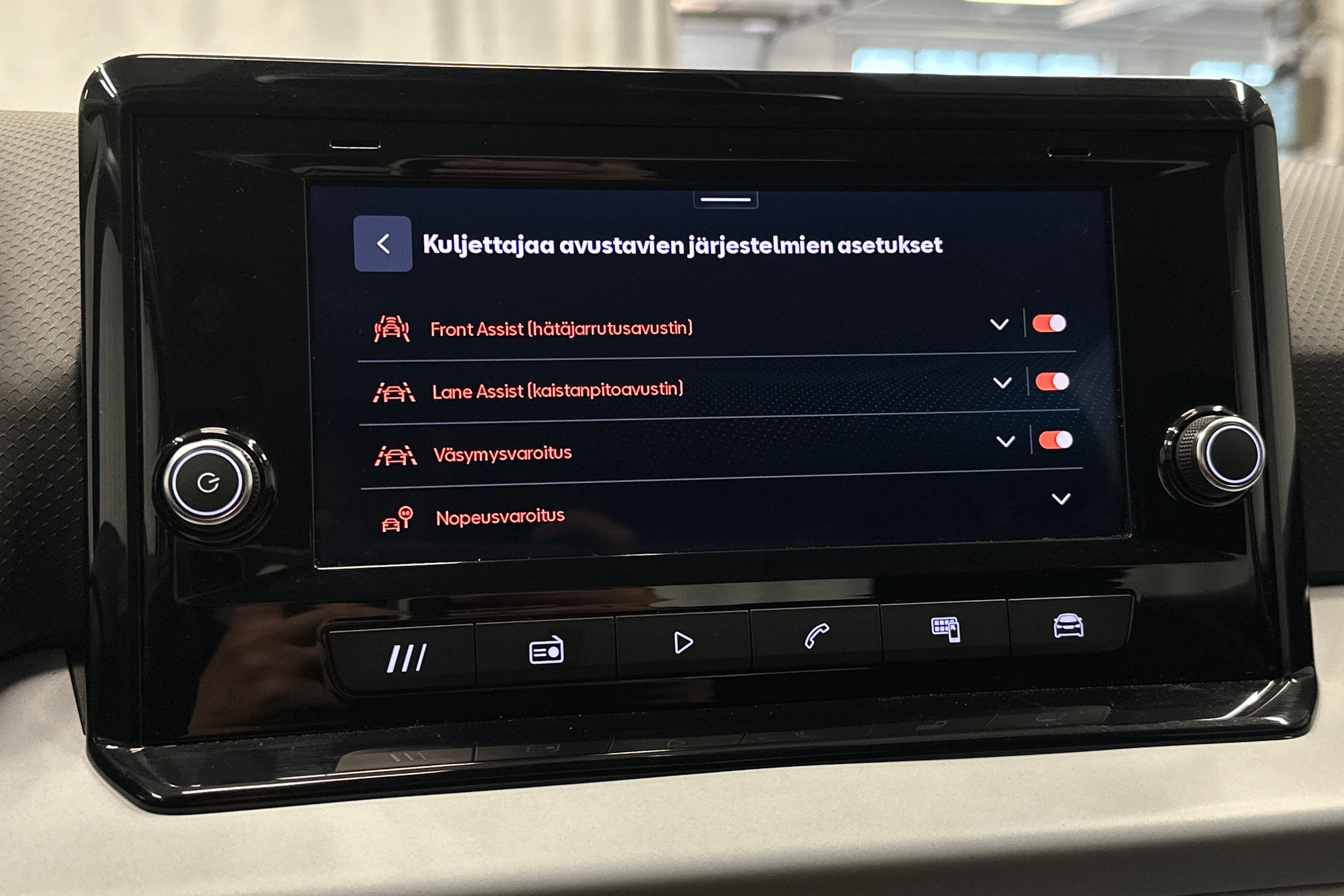 musta SEAT Arona 2024 kuva 18.