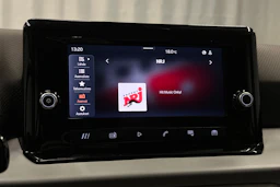 sininen SEAT Arona 2024 kuva 19.