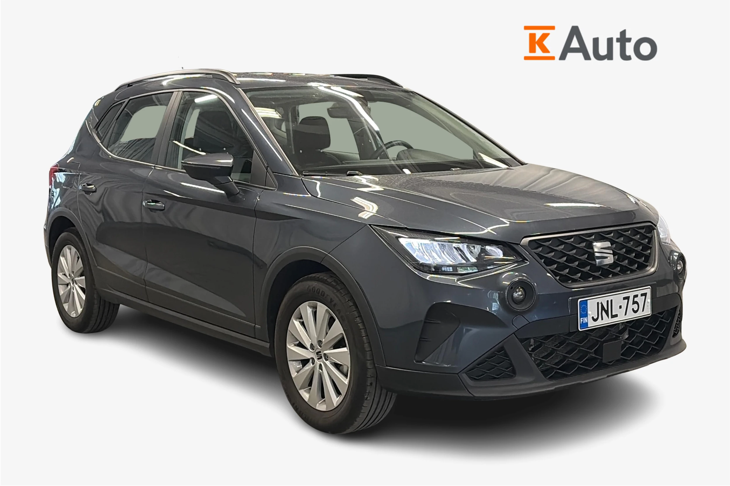 harmaa SEAT Arona 2024 kuva 1.