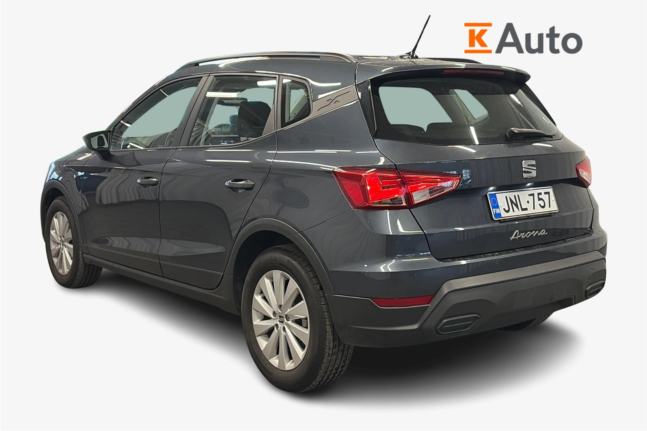 harmaa SEAT Arona 2024 kuva 2.