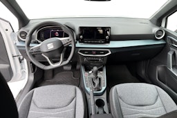 valkoinen SEAT Arona 2025 kuva 7.