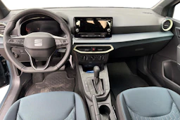 sininen SEAT Arona 2025 kuva 7.