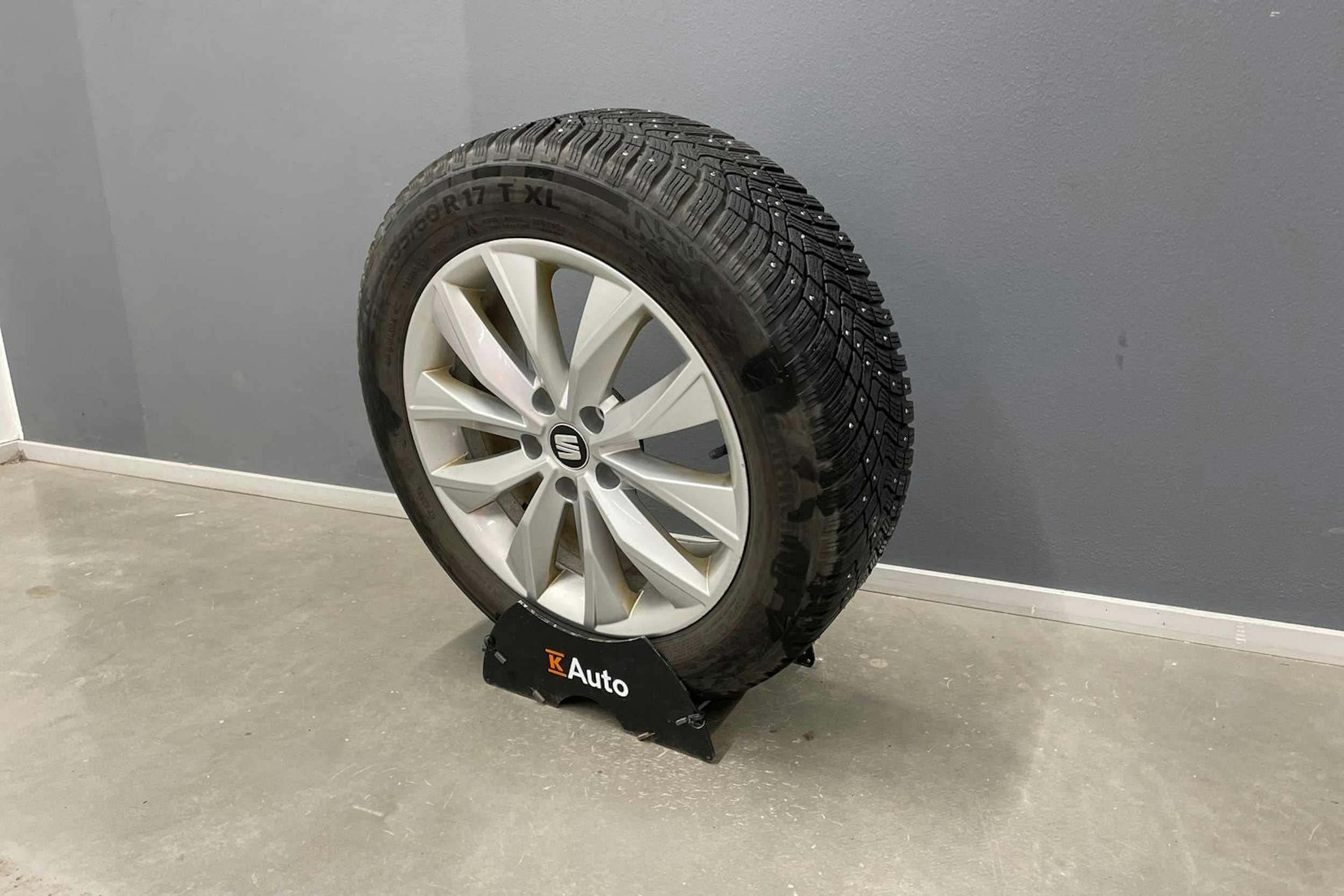 valkoinen SEAT Ateca 2016 kuva 14.