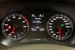 valkoinen SEAT Ateca 2016 kuva 16.