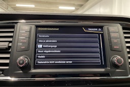 valkoinen SEAT Ateca 2016 kuva 18.