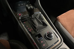 valkoinen SEAT Ateca 2016 kuva 22.