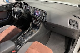 valkoinen SEAT Ateca 2016 kuva 29.