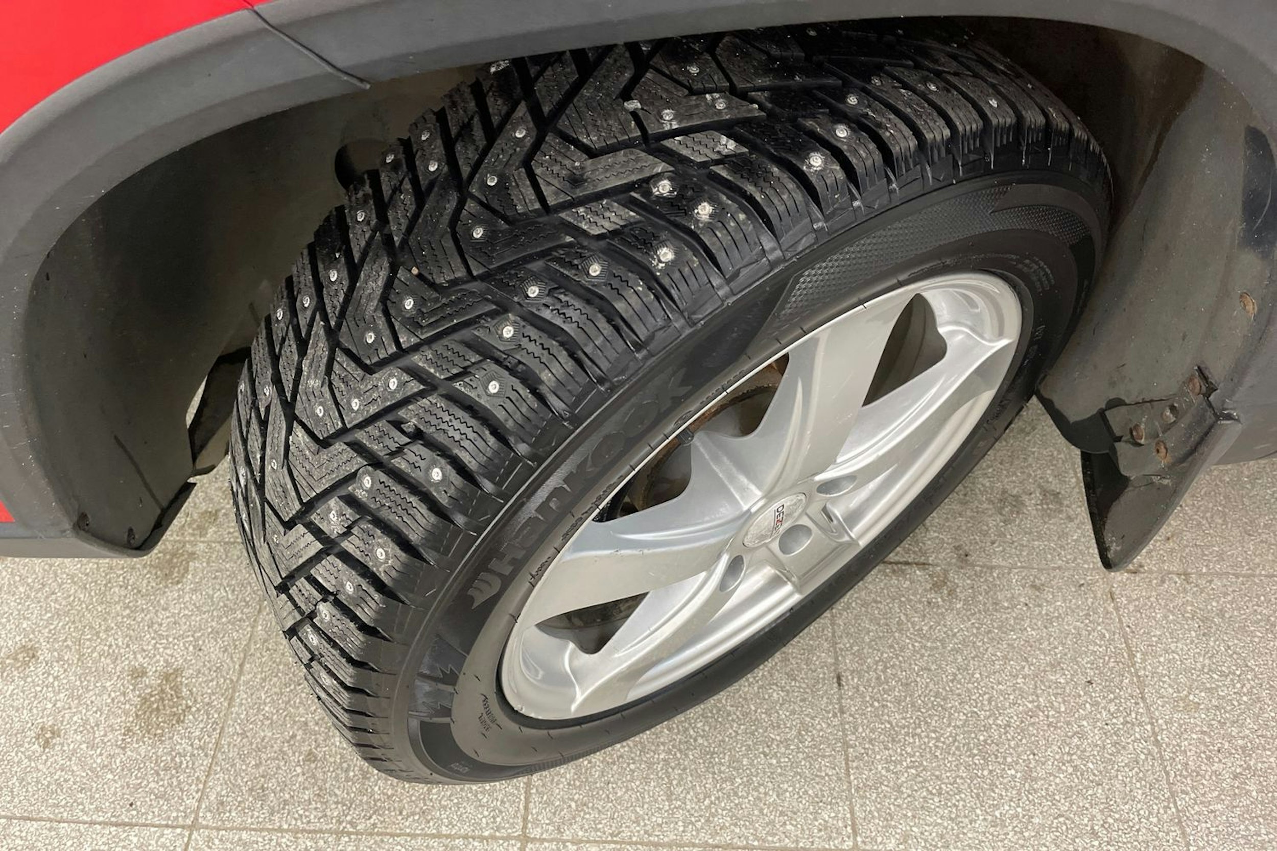 Punainen SEAT Ateca 2017 kuva 13.