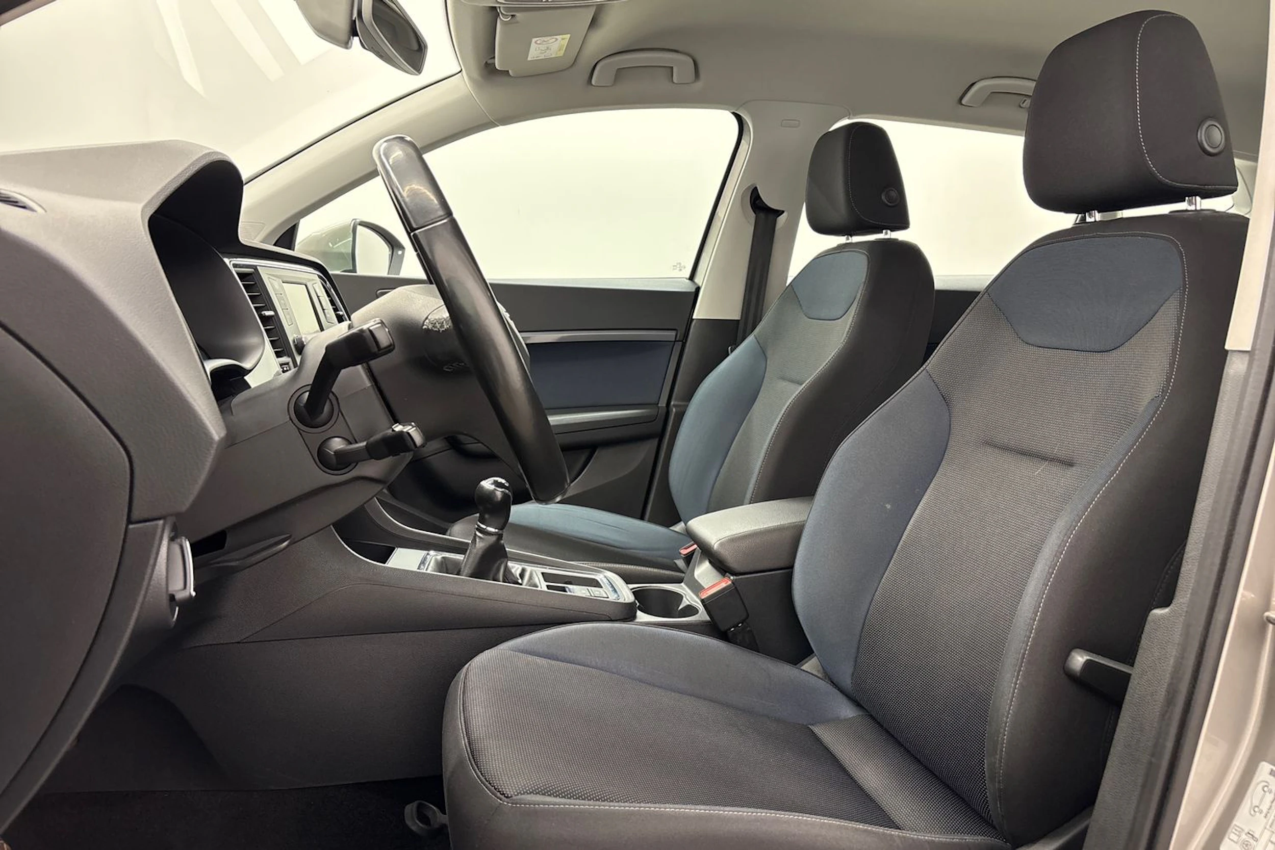 ruskea (beige) SEAT Ateca 2017 kuva 11.