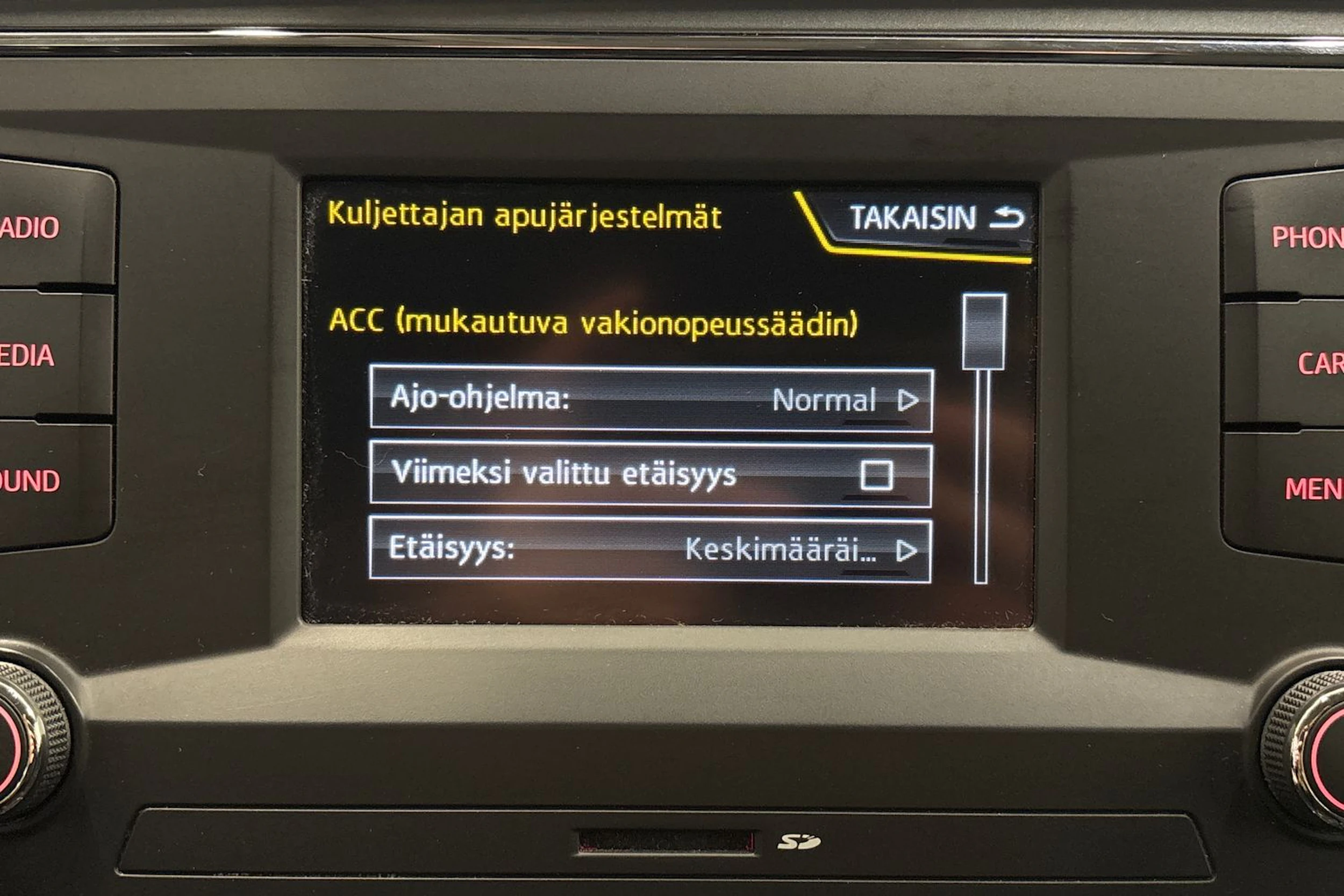 ruskea (beige) SEAT Ateca 2017 kuva 17.