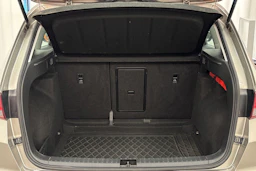 ruskea (beige) SEAT Ateca 2017 kuva 22.