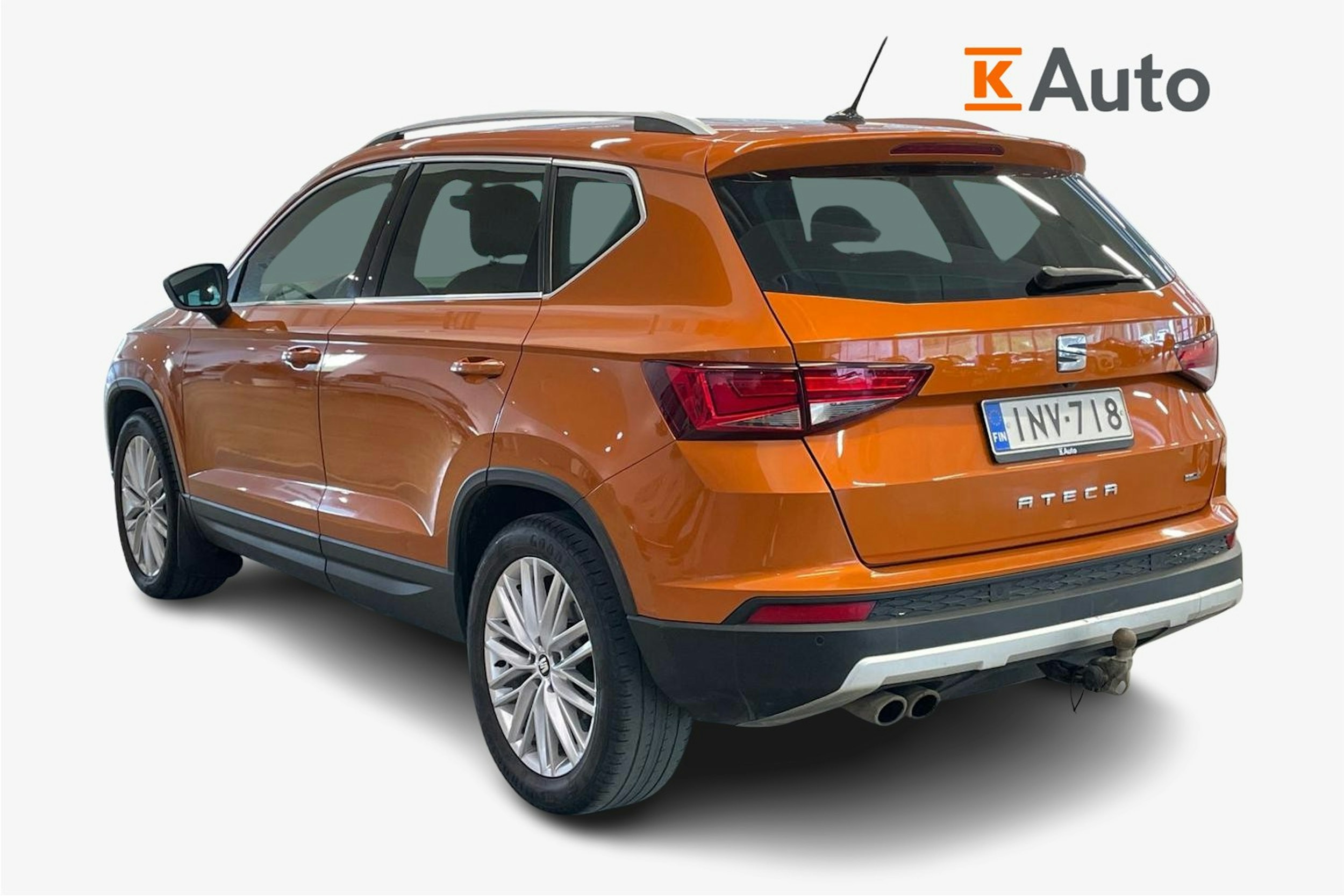 Oranssi SEAT Ateca 2017 kuva 2.