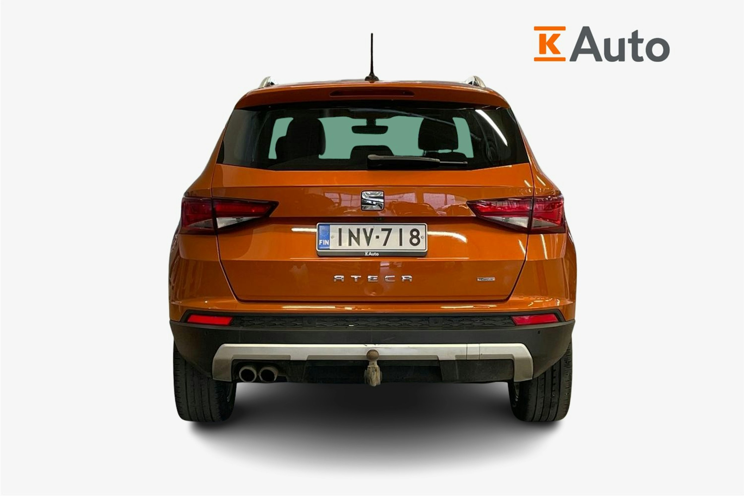 Oranssi SEAT Ateca 2017 kuva 3.
