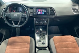 Oranssi SEAT Ateca 2017 kuva 9.