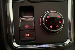 Oranssi SEAT Ateca 2017 kuva 16.