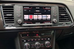 musta SEAT Ateca 2017 kuva 22.