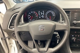 valkoinen SEAT Ateca 2017 kuva 14.