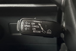 punainen SEAT Ateca 2018 kuva 27.