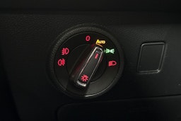 punainen SEAT Ateca 2018 kuva 28.