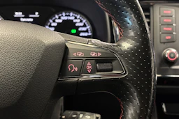 valkoinen SEAT Ateca 2018 kuva 17.