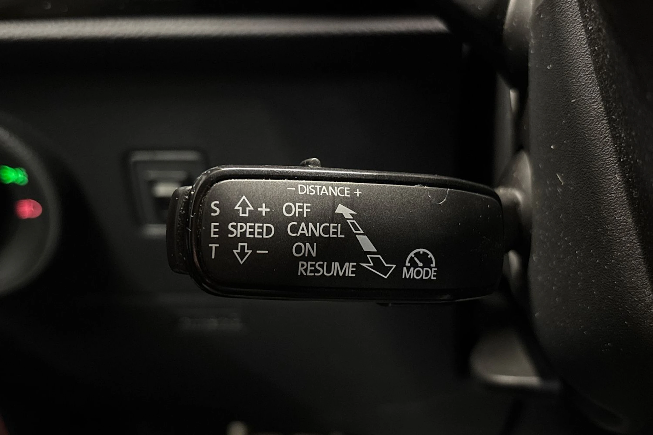 valkoinen SEAT Ateca 2018 kuva 18.