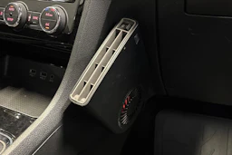 valkoinen SEAT Ateca 2018 kuva 27.