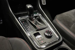 valkoinen SEAT Ateca 2018 kuva 28.