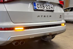 valkoinen SEAT Ateca 2018 kuva 32.