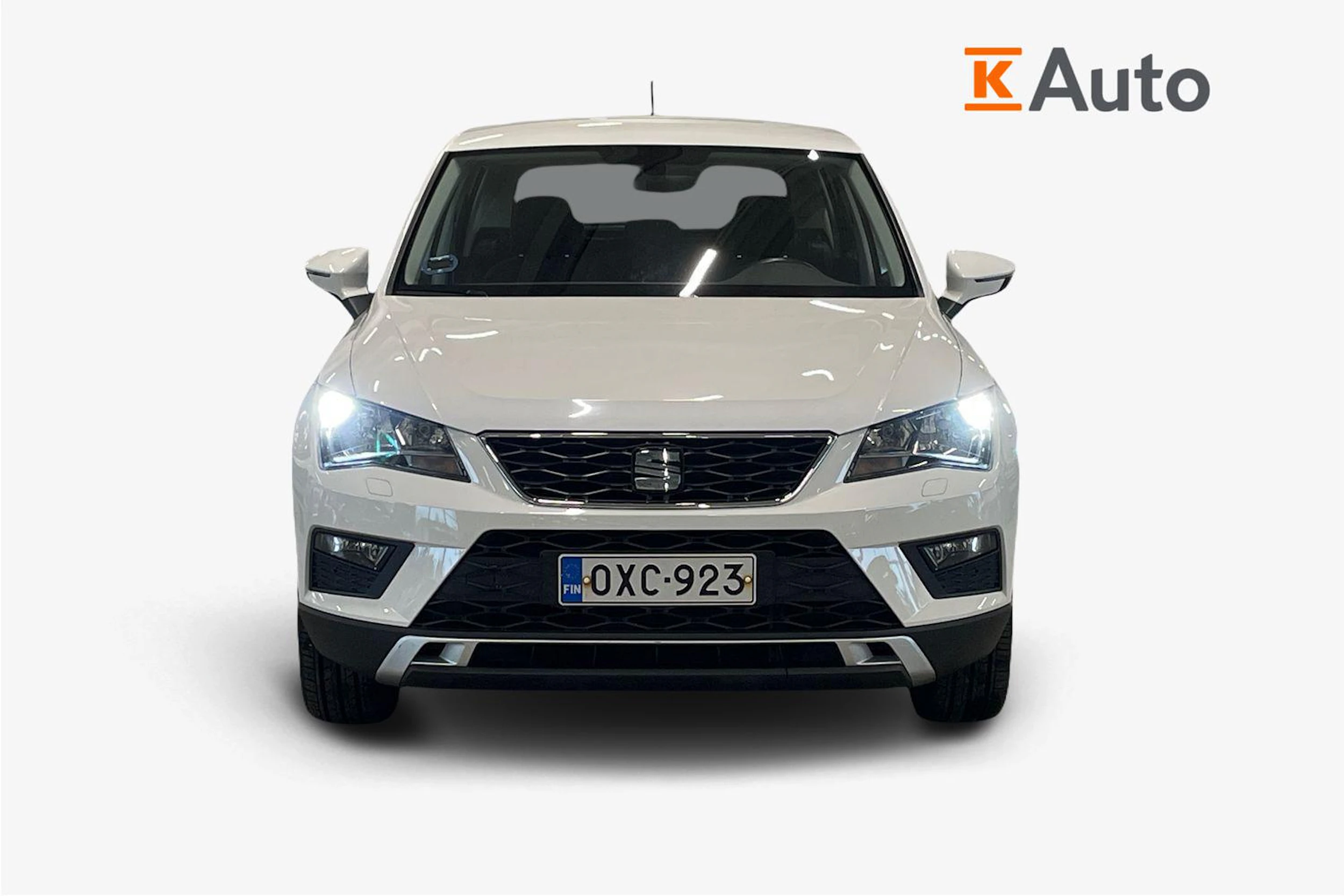 valkoinen SEAT Ateca 2018 kuva 5.