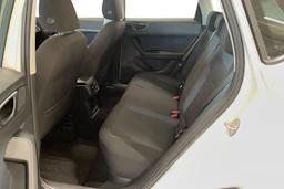 valkoinen SEAT Ateca 2018 kuva 11.