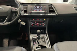 valkoinen SEAT Ateca 2018 kuva 20.