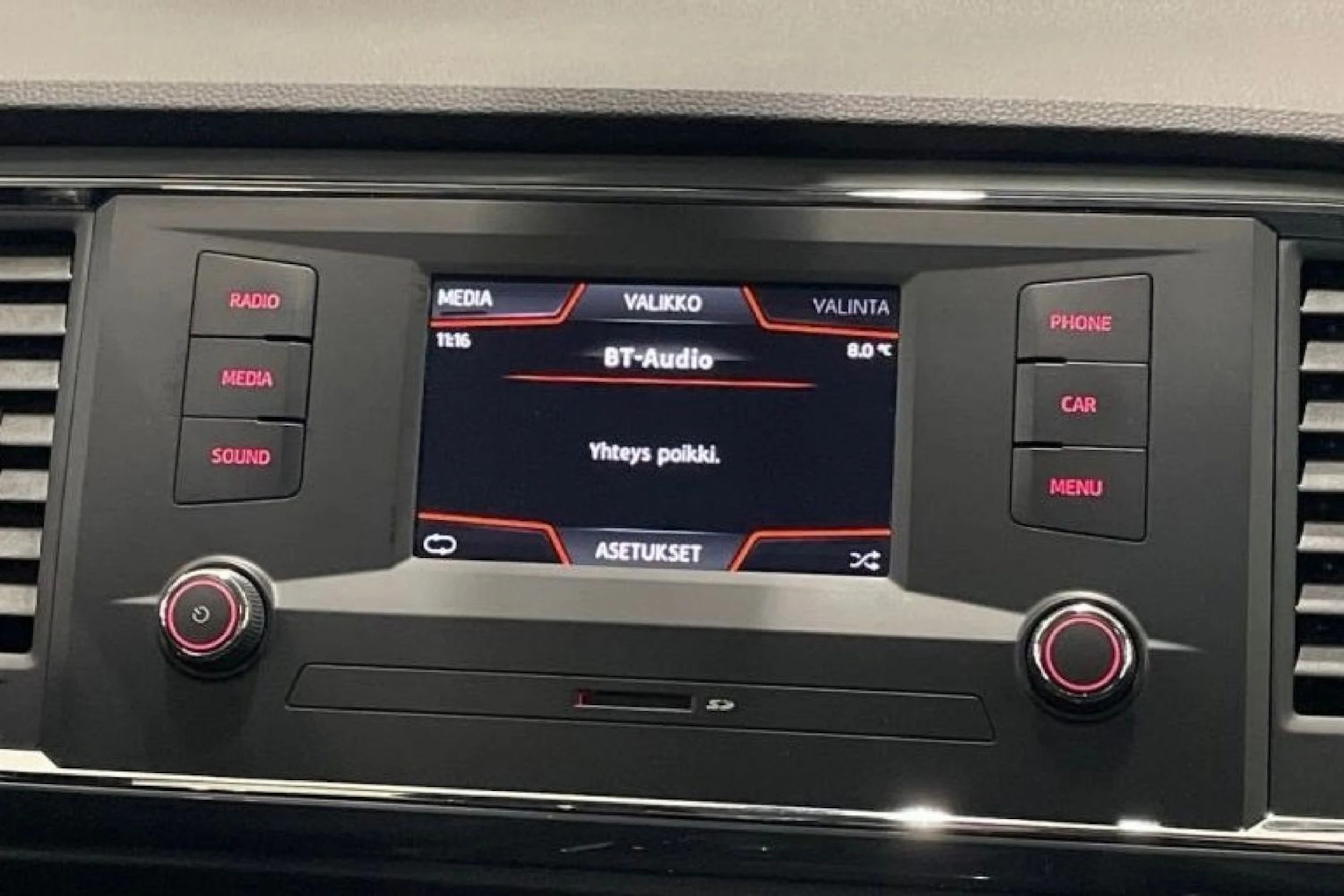 valkoinen SEAT Ateca 2018 kuva 21.