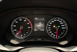 sininen SEAT Ateca 2018 kuva 20.