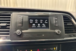 sininen SEAT Ateca 2018 kuva 21.