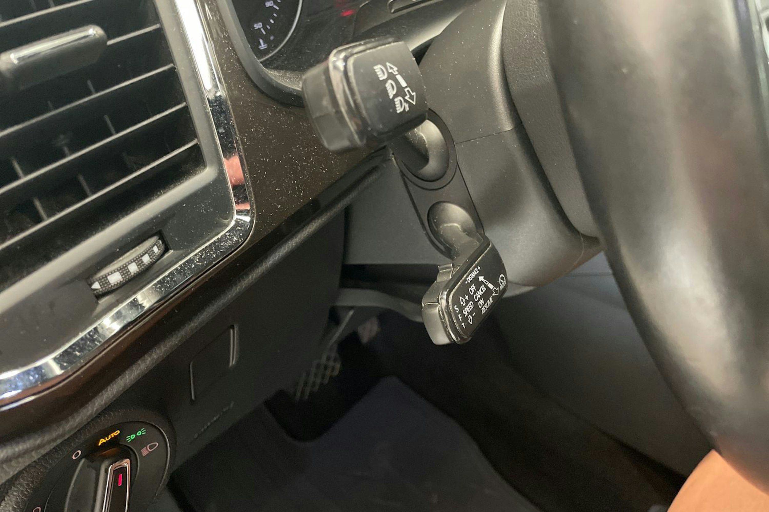 Valkoinen SEAT Ateca 2018 kuva 19.