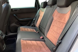 valkoinen SEAT Ateca 2017 kuva 8.