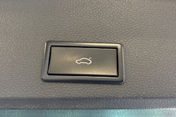 valkoinen SEAT Ateca 2017 kuva 13.