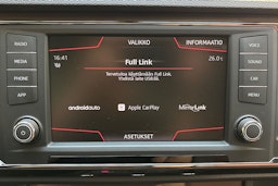 valkoinen SEAT Ateca 2017 kuva 22.