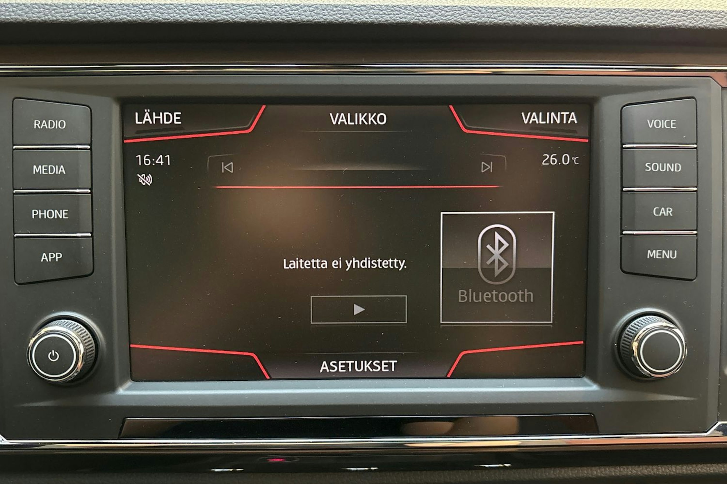 valkoinen SEAT Ateca 2017 kuva 23.
