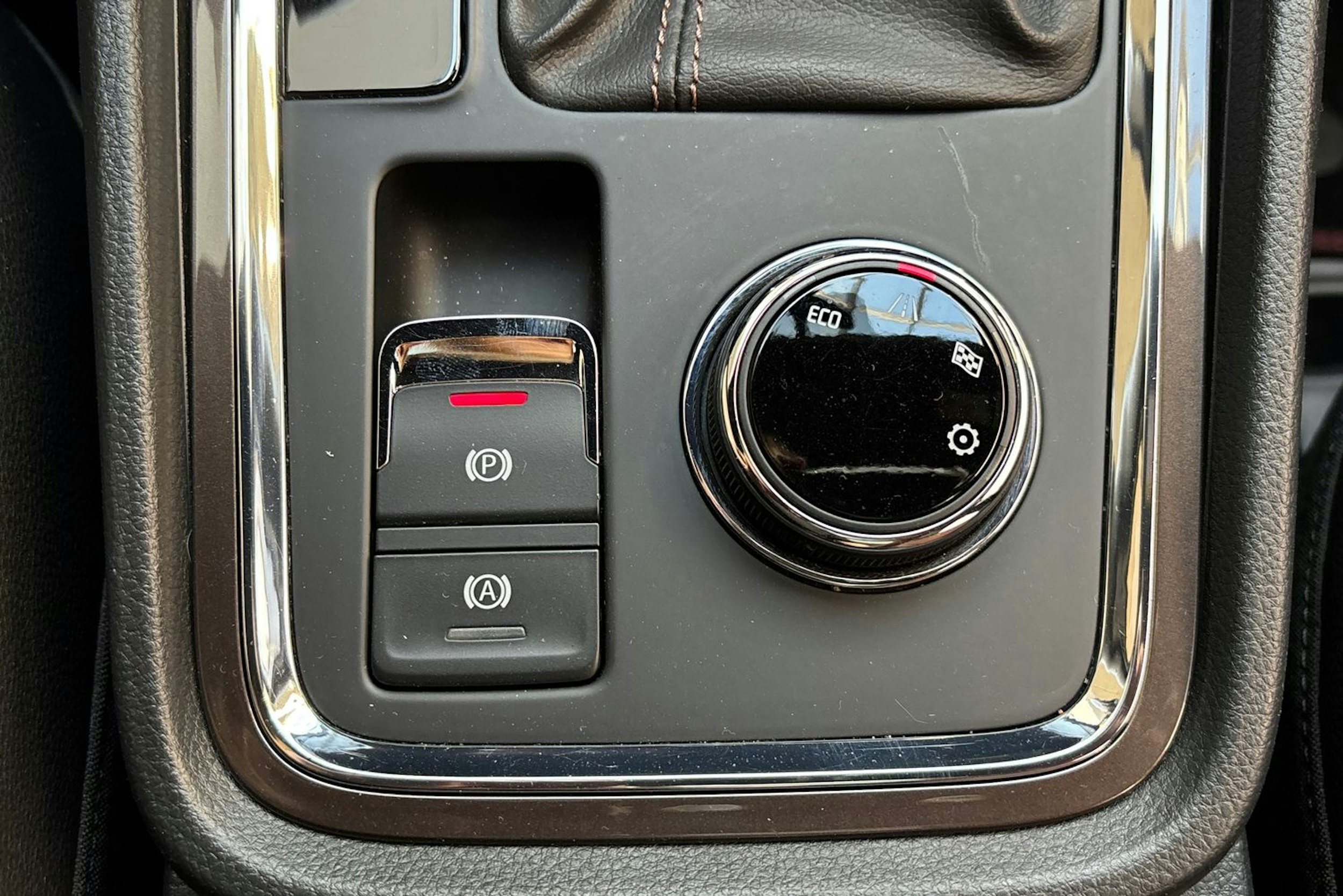 valkoinen SEAT Ateca 2017 kuva 27.